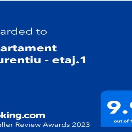 Apartament Laurentiu - Etaj.1 Boekarest Buitenkant foto